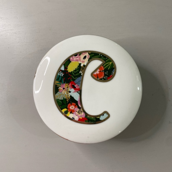 Mia Charro “C” Initial Dish - Picture 3 of 4